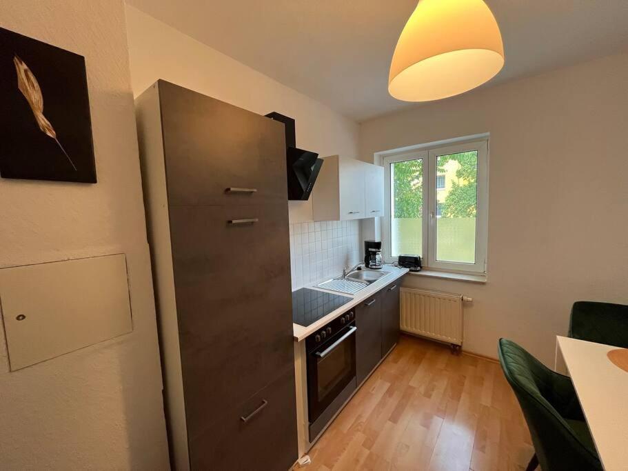 Blue Chili 22 - 2-Raum-Wohnung Im Stadtfeld Ost Magdeburgo Esterno foto
